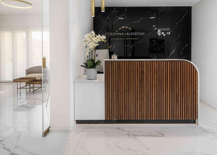 Restyling contemporaneo per uno studio dentistico