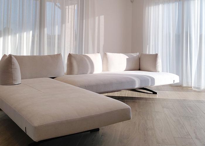 Villa C e P: eleganza contemporanea senza tempo 