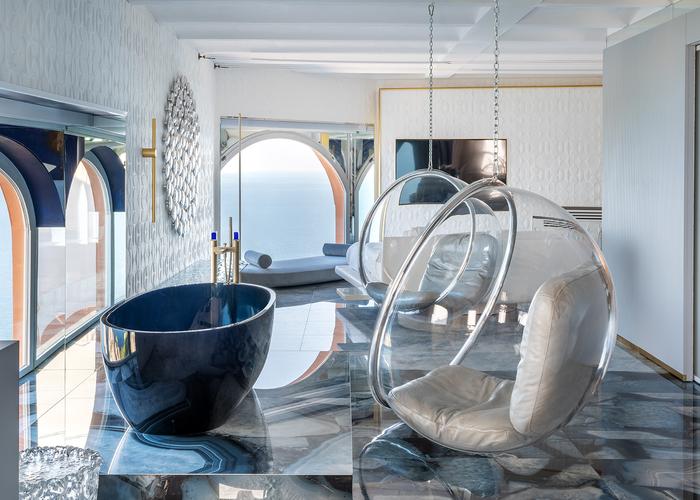 Una suite da sogno realizzata con Tele di Marmo Precious