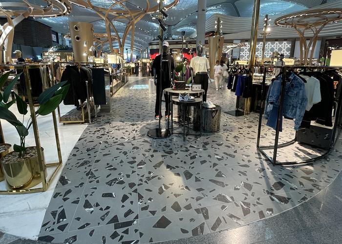 Lo shopping si trasforma in un’esperienza esclusiva 