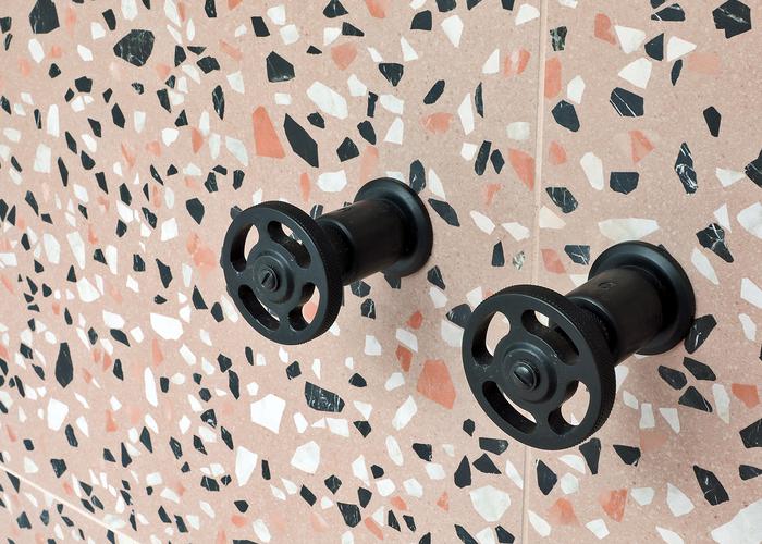 Vibrazioni trendy per un bagno privato