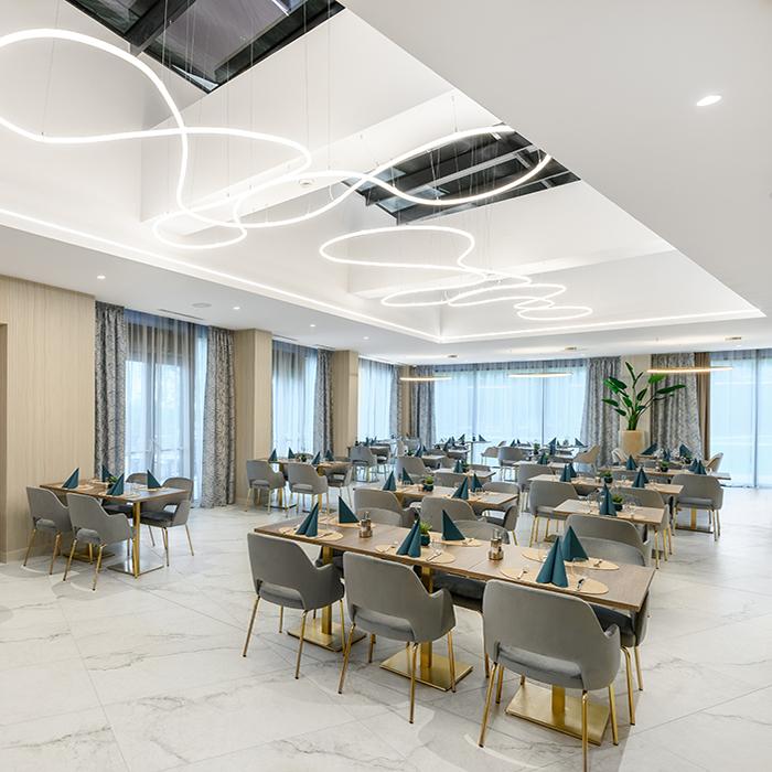 Kenese Bay Garden Hotel: Intervista con il designer 438 Kenese Bay Garden Hotel: Intervista con il designer 438