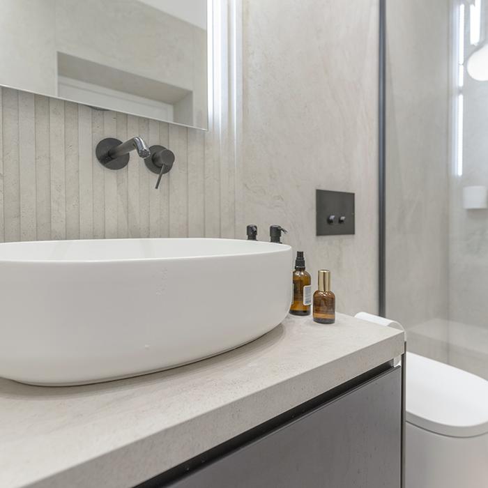 I nuovi bagni della casa dello Chef Max Mariola 434