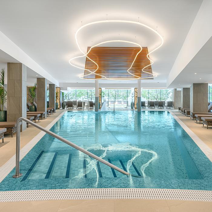 Kenese Bay Garden Hotel: Intervista con il designer 438 Kenese Bay Garden Hotel: Intervista con il designer 438