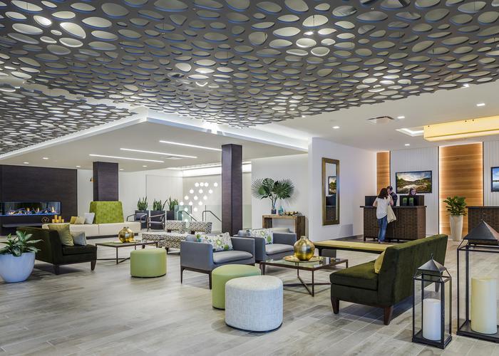 Restyling resort The Ridge a Lake Geneva 