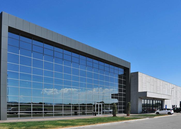 Restyling aziendale sede Pluricart